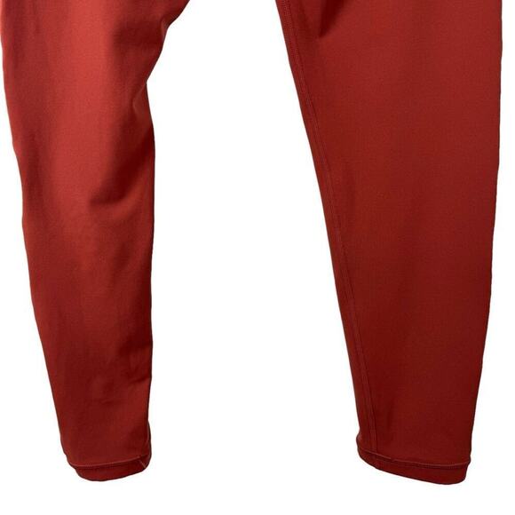 Athleta Salutation Stash Pocket II Twist 7/8 Tight in Russet Brown High Rise L - Picture 10 of 16